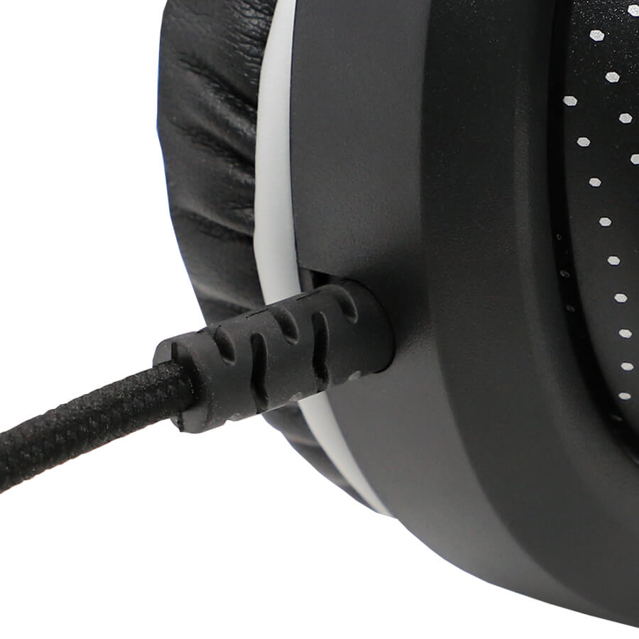 Close-up of AE-75 school headphones showing durable design and audio jack for classroom and remote learning.