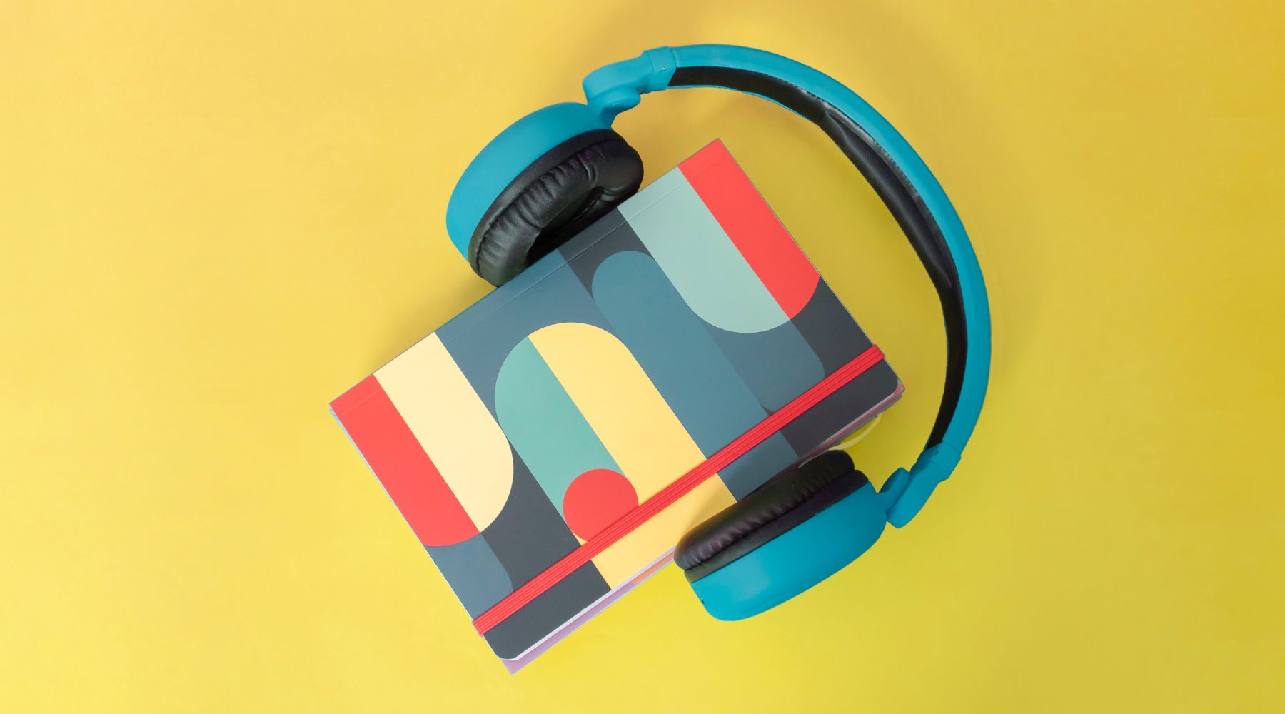 How to Choose the Right Headphones for Your Classroom: A Guide for Educators