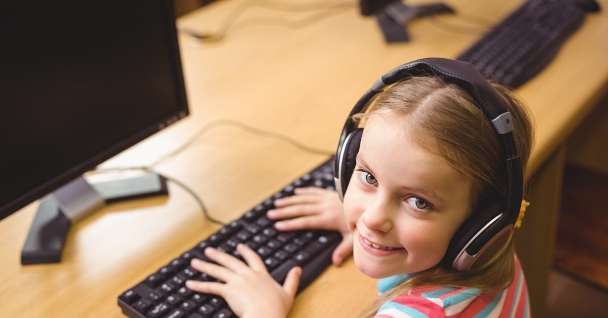 Why USB Headsets Are the Go-To Choice for Classrooms