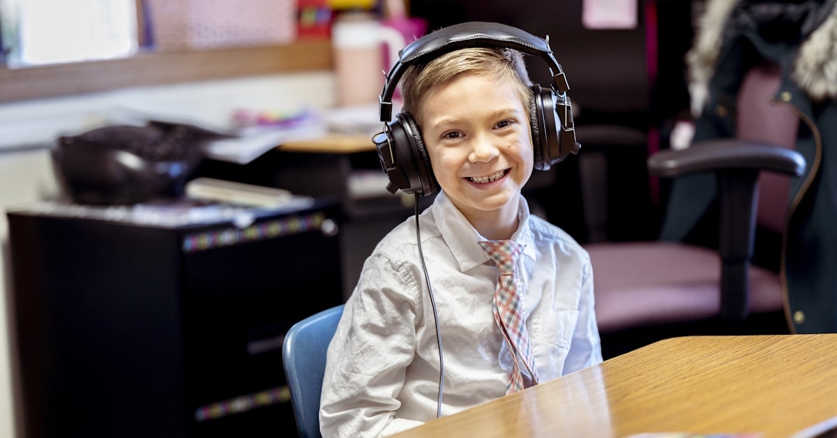 Elementary School Headsets: Durable Picks