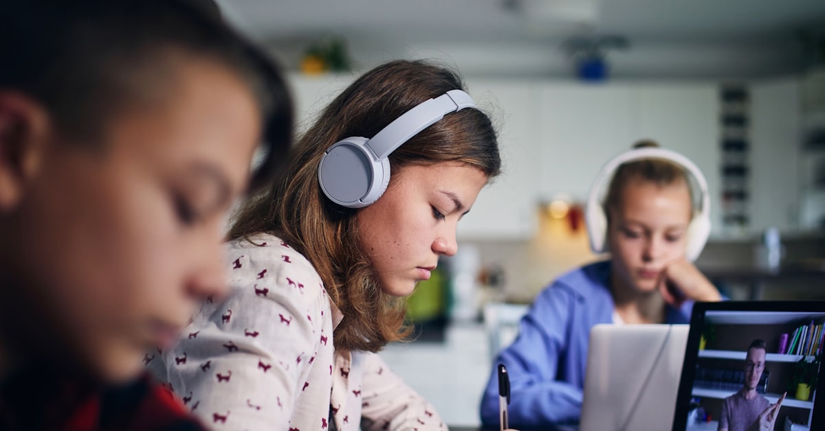 Deals on School Headphones