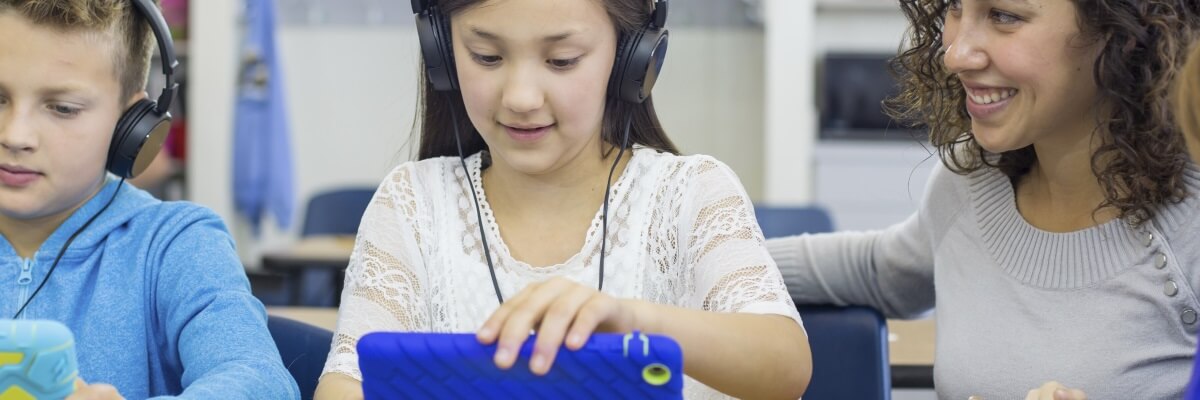 Looking to buy a School Headsets for iPad? Look no further. Learning Headphones is the place to go. We have the best prices, amazing service, and our comprehensive selection of headphones are perfect for any classroom or school environment.