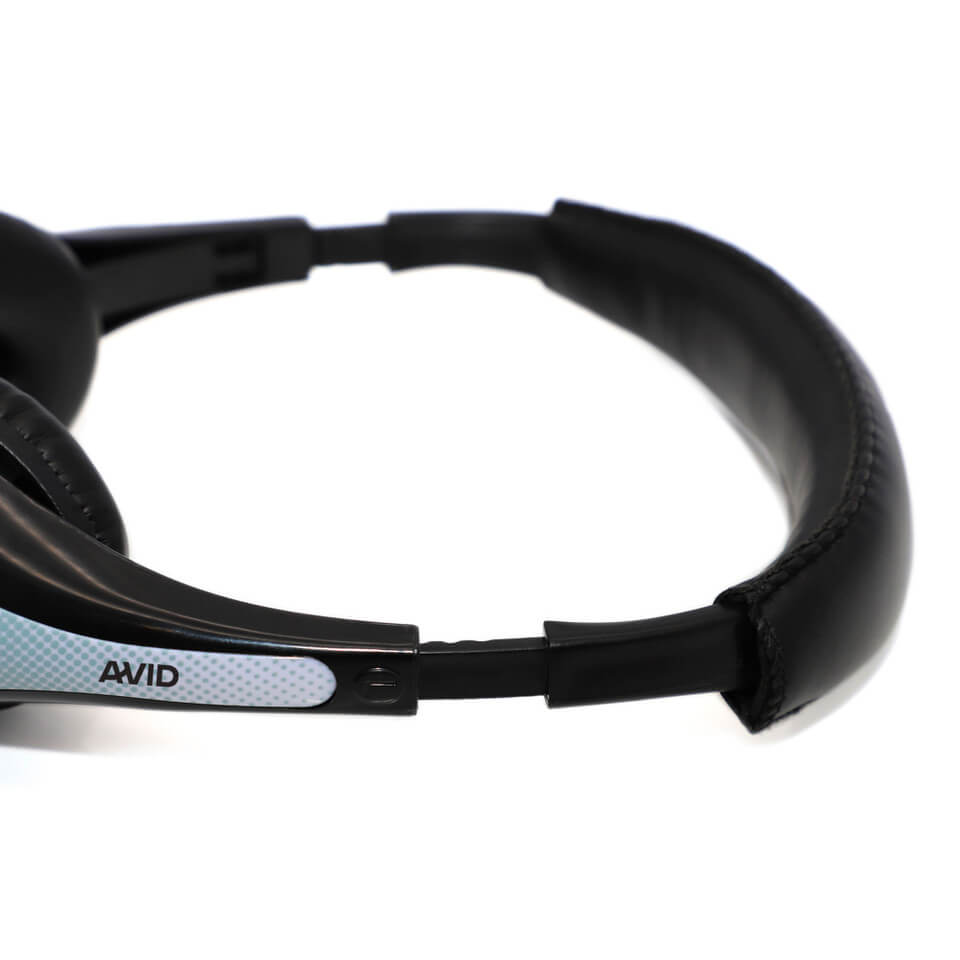 AE-36 USB-C headset with durable design and comfortable padding, ideal for school headphones and remote learning.